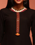 Black Embroidered Straight Kurta