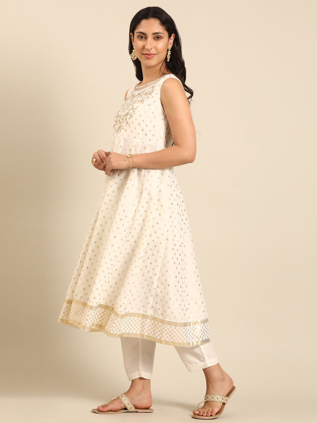 Off-white Anarkali Kurta Set