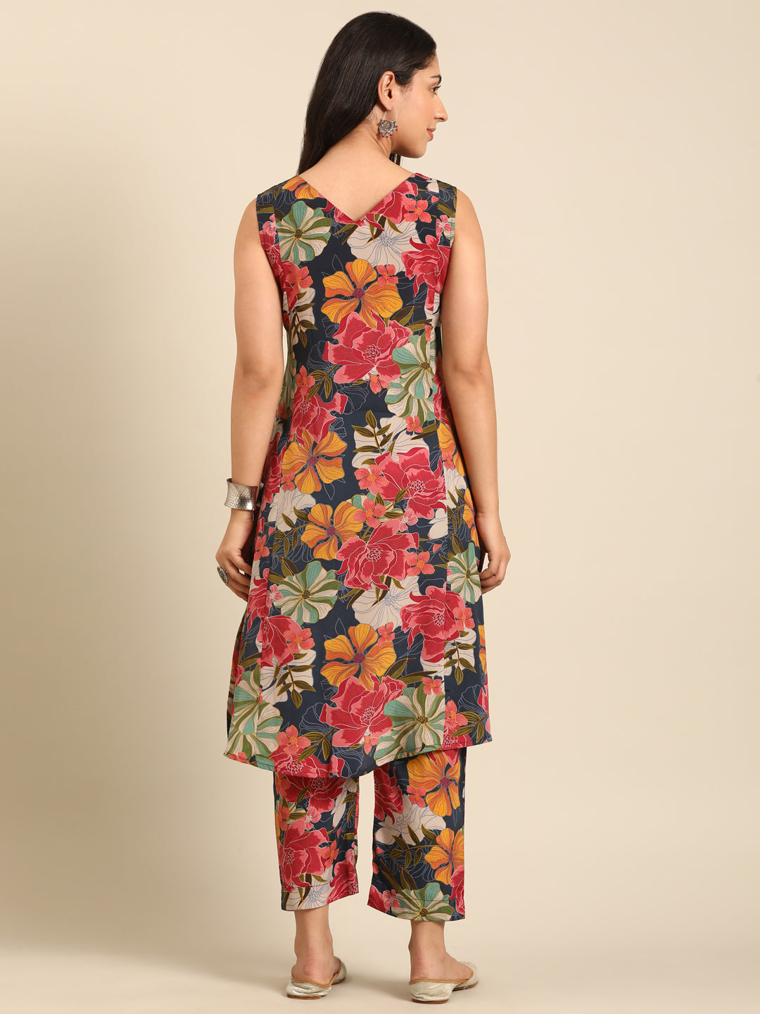 Multicolor Floral Print Kurta Set