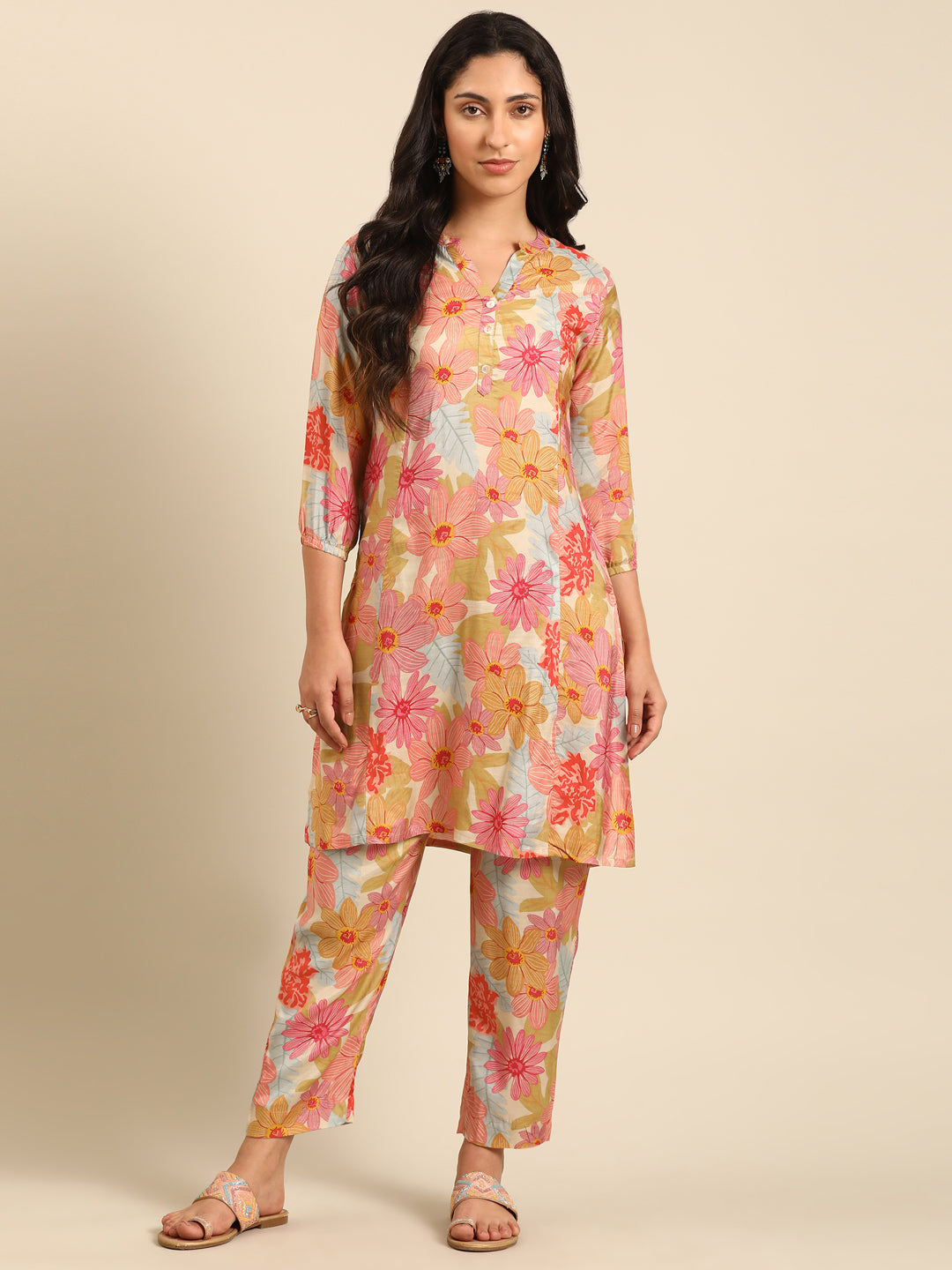 Multicolor Printed Muslin Kurta Pant Set