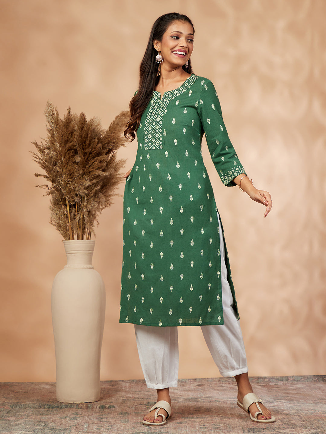 Green Printed Cotton Straight Kurta