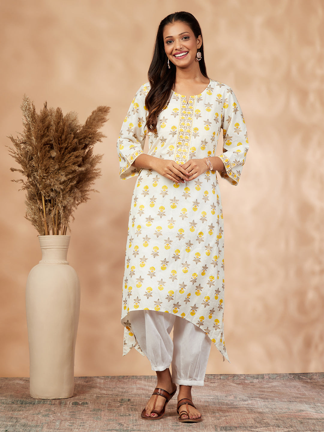 Yellow Floral Print Straight Kurta