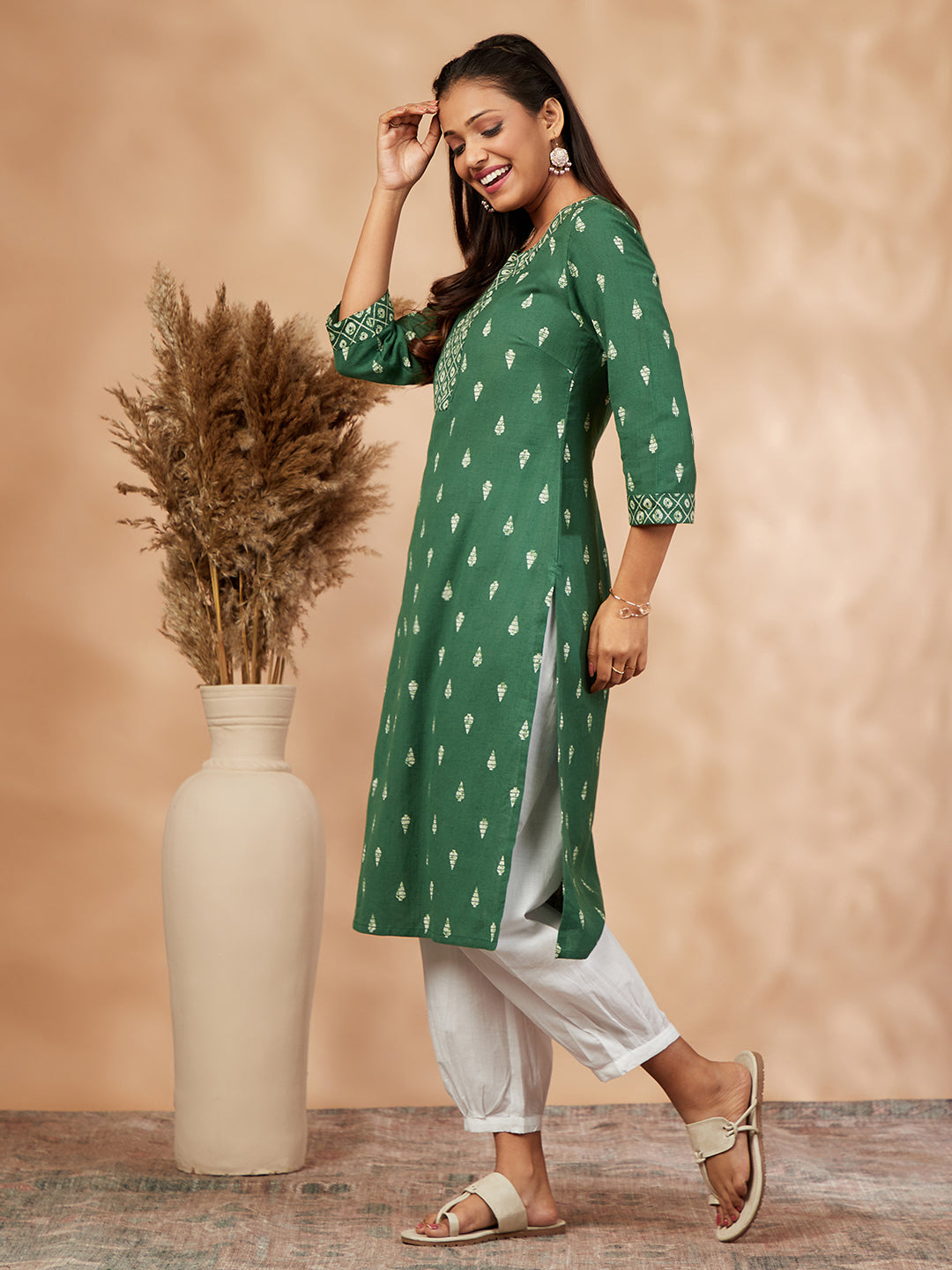 Green Printed Cotton Straight Kurta