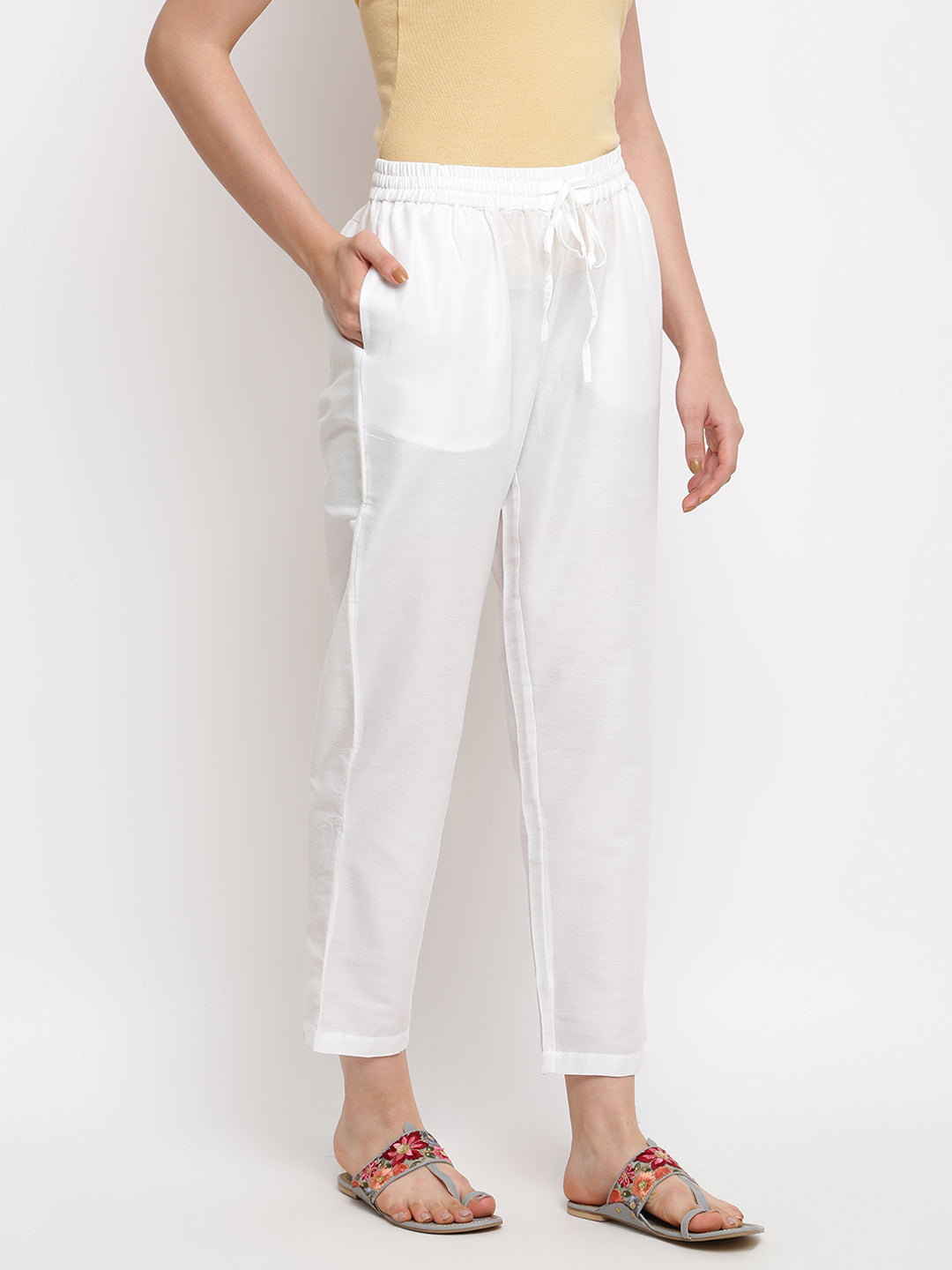 Off-white Solid Straight Pants