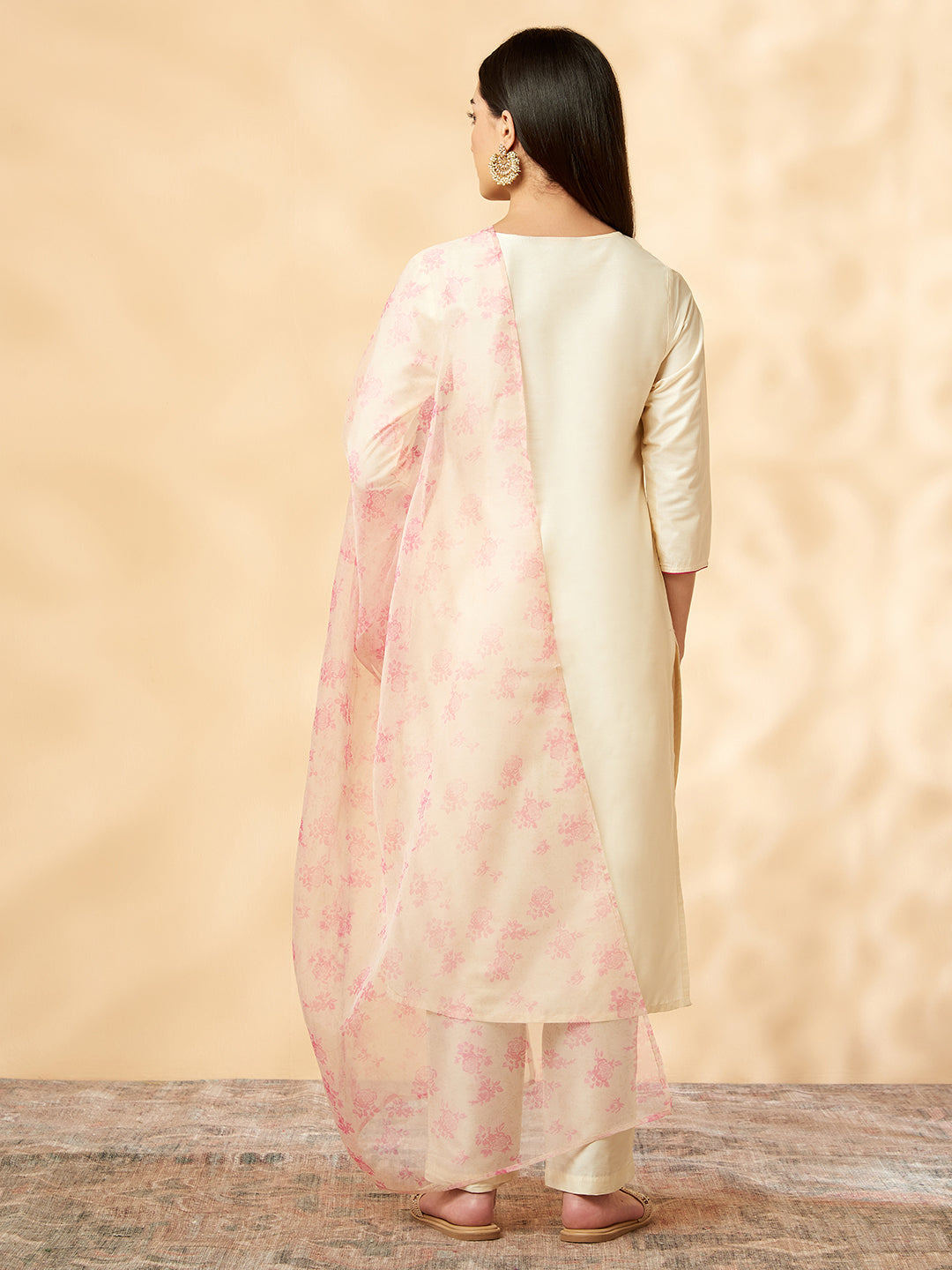 Floral Off-White Solid Straight Kurta Set