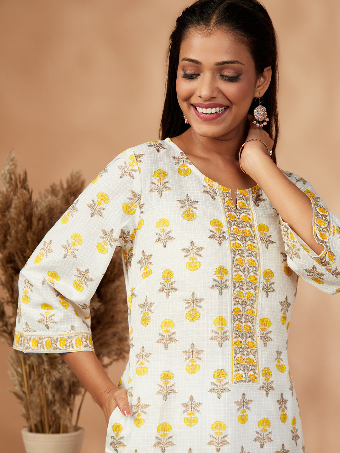 Yellow Floral Print Straight Kurta