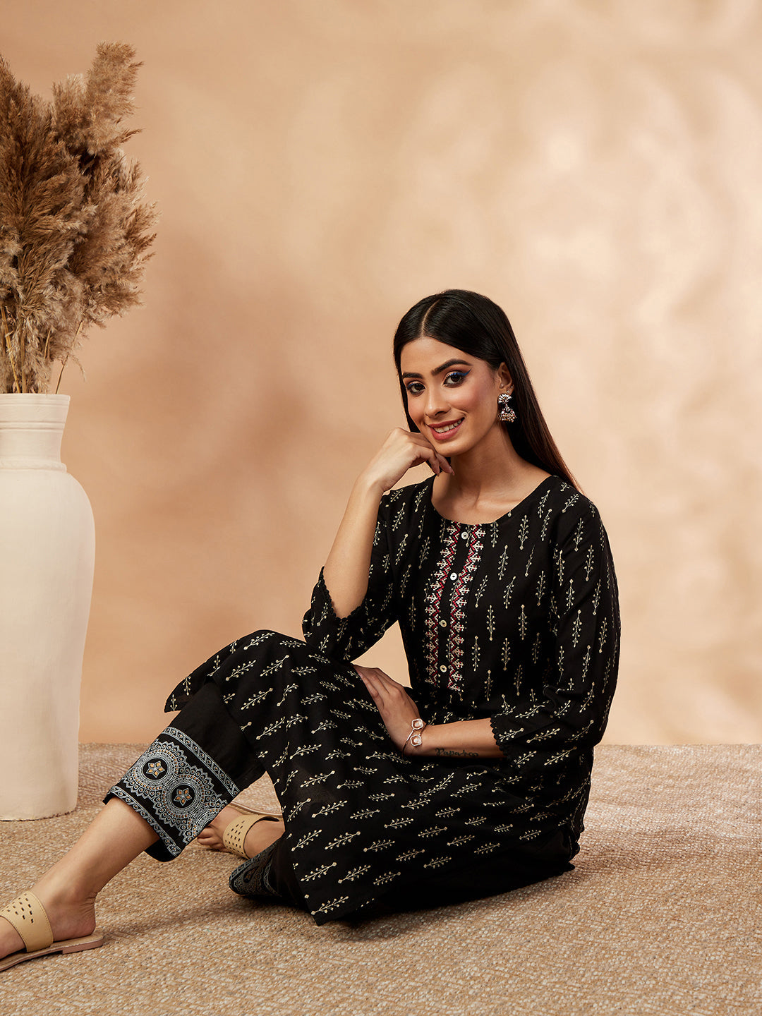 Printed Straight Black  Kurta
