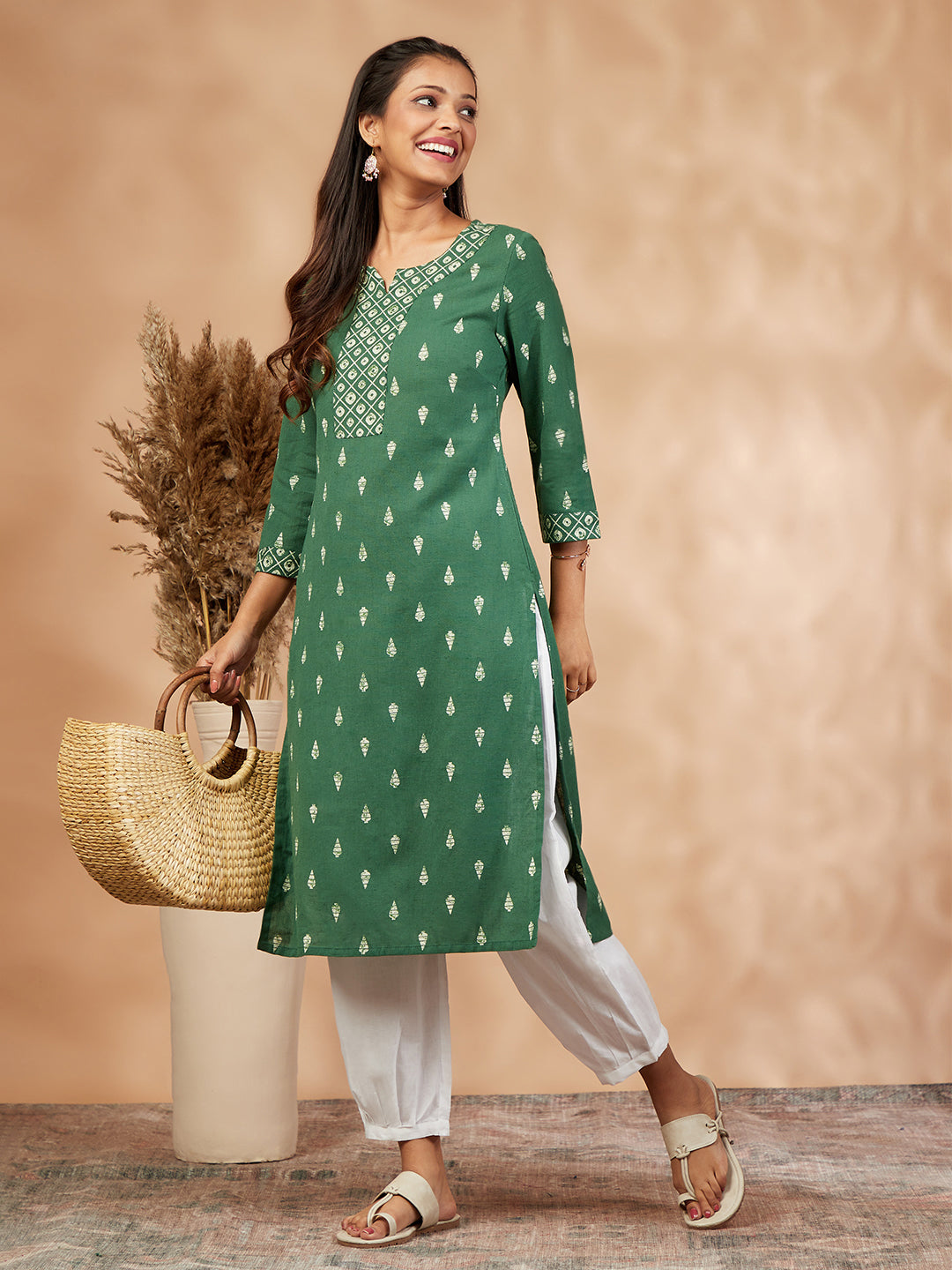 Green Printed Cotton Straight Kurta